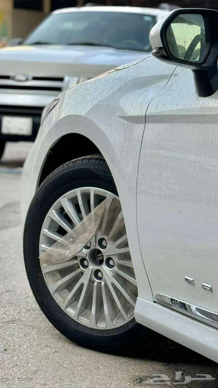 تويوتا كامري 2025 3