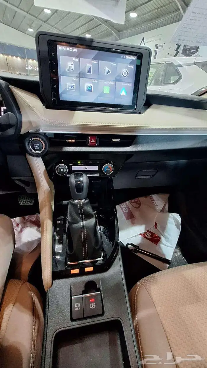 تويوتا يارس YX فل 2026 7