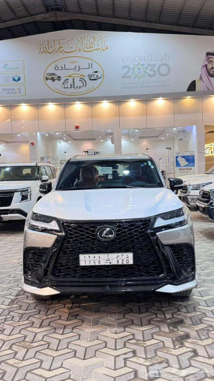 لكزس اف سبورت سعودي 2024 ممشي 40 0