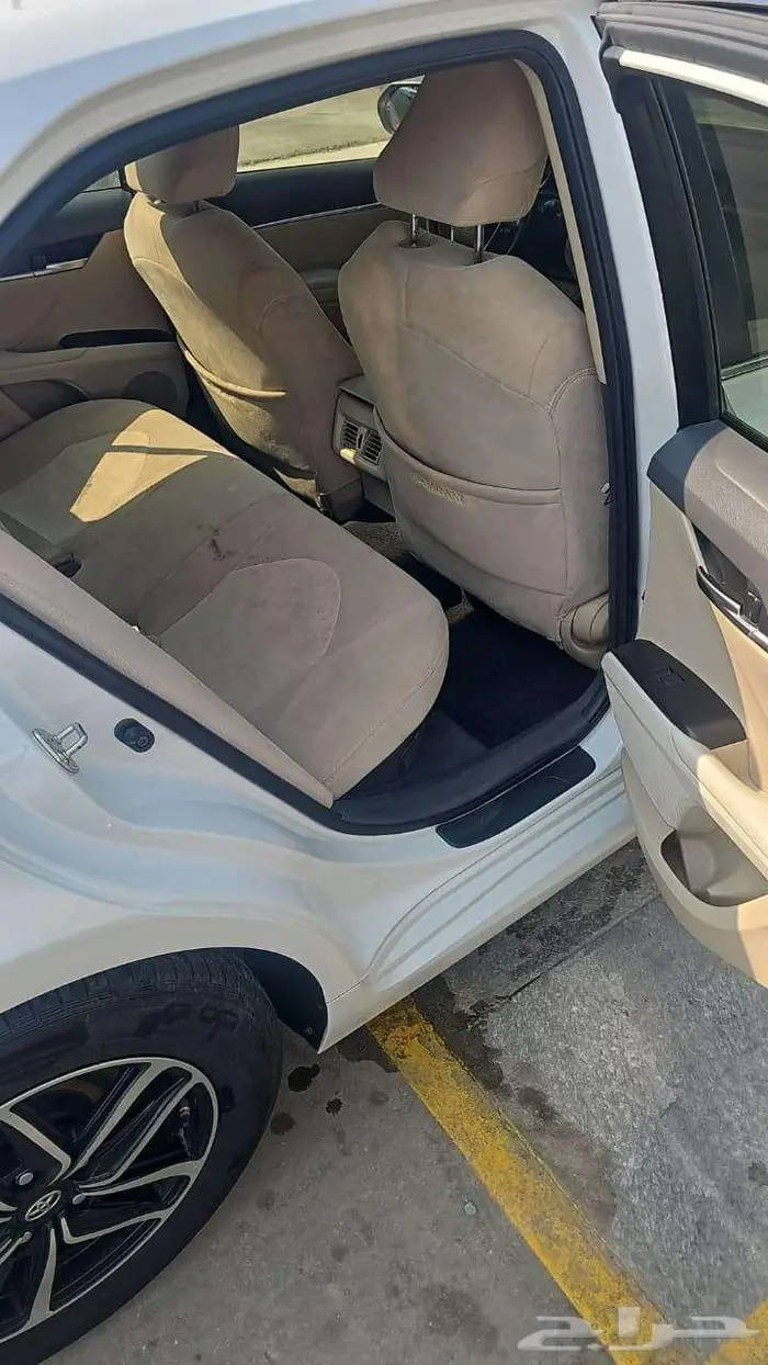 تويوتا كامري (LE) ستاندر مطور هايبرد موديل 2023 1