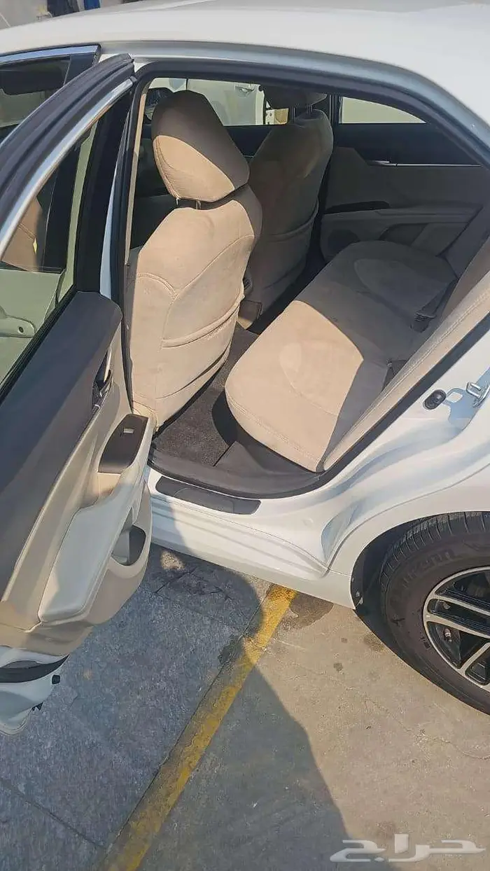 تويوتا كامري (LE) ستاندر مطور هايبرد موديل 2023 6