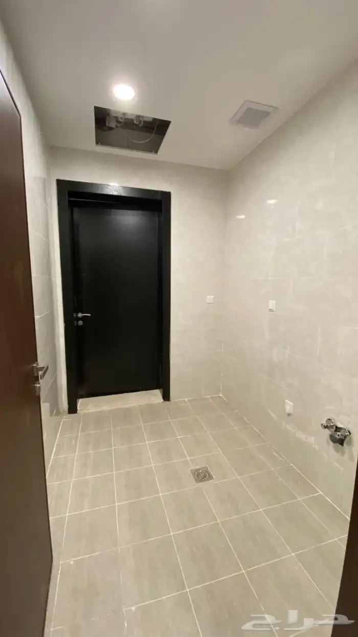 فيلا جديده للايجار شرق الرياض الجنادرية المشرقيه 350م 9