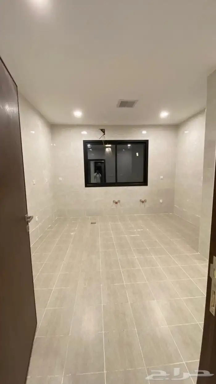 فيلا جديده للايجار شرق الرياض الجنادرية المشرقيه 350م 11