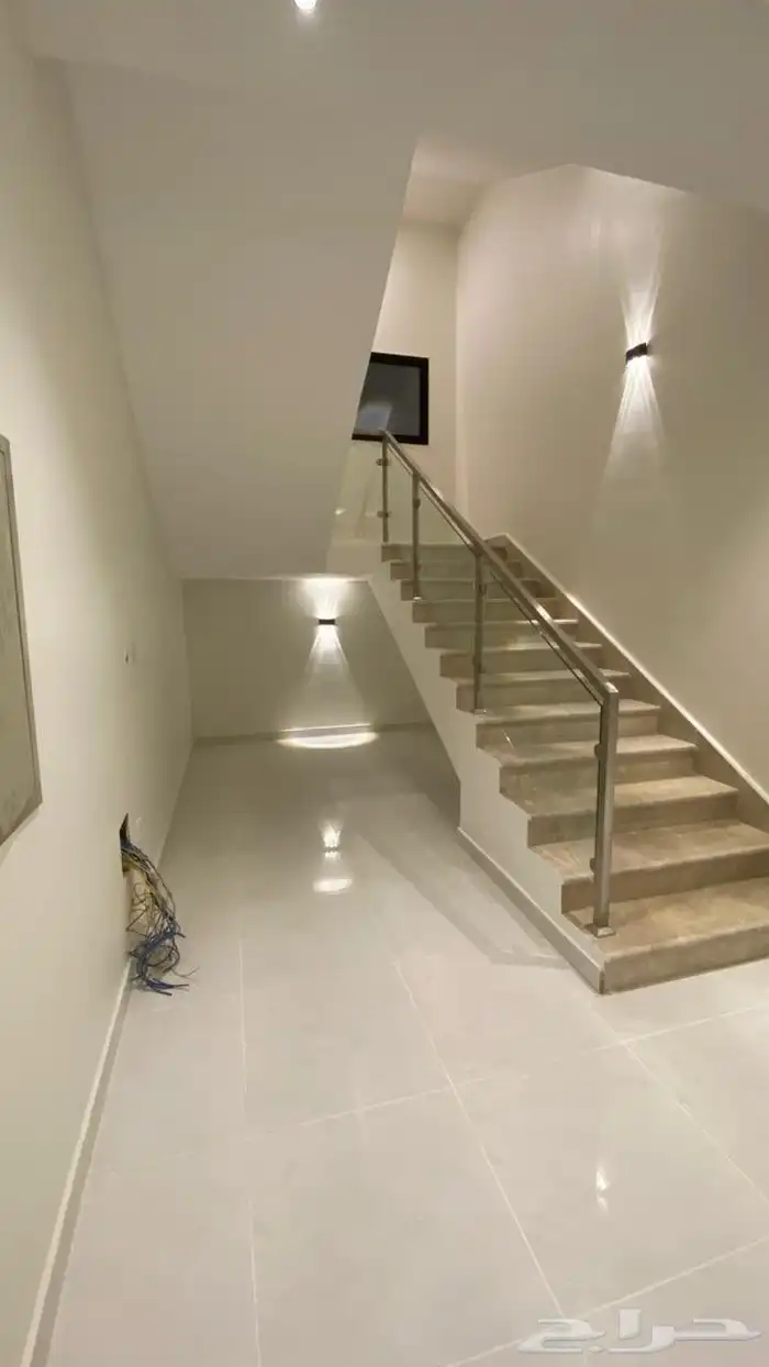 فيلا جديده للايجار شرق الرياض الجنادرية المشرقيه 350م 6