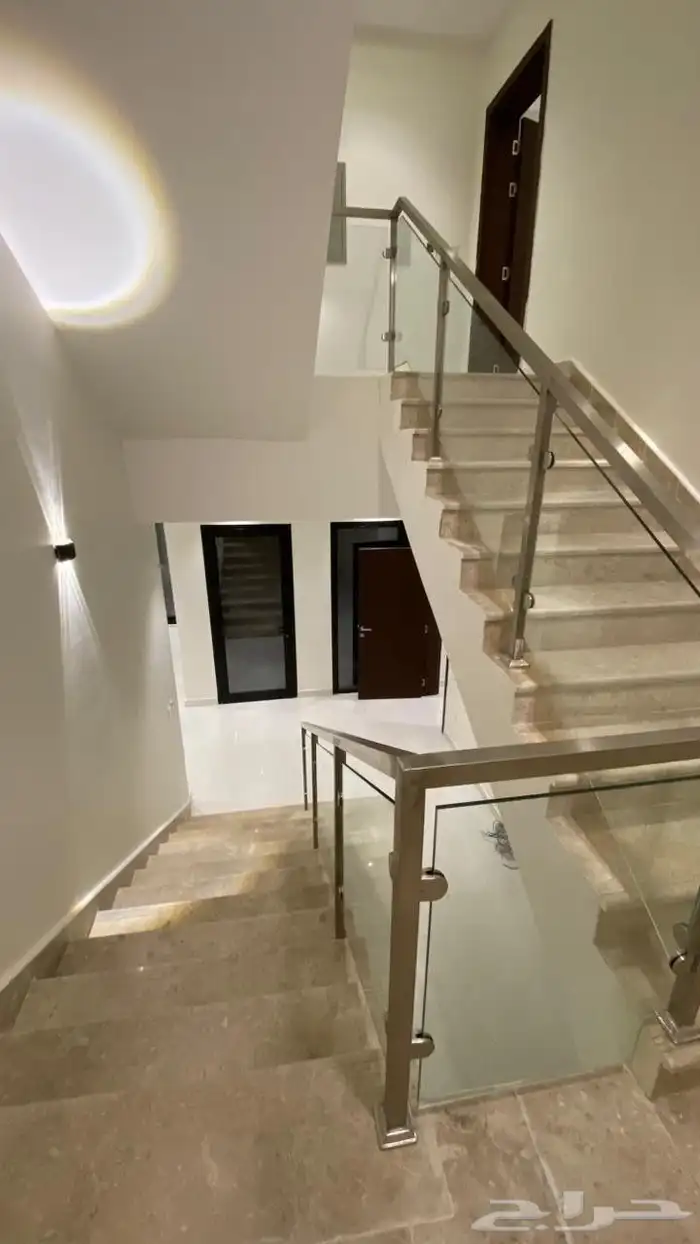فيلا جديده للايجار شرق الرياض الجنادرية المشرقيه 350م 12