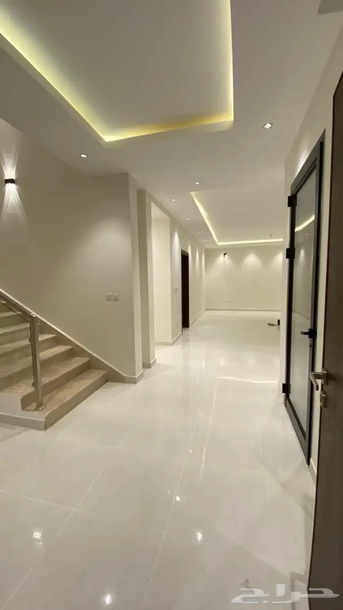 فيلا جديده للايجار شرق الرياض الجنادرية المشرقيه 350م 3