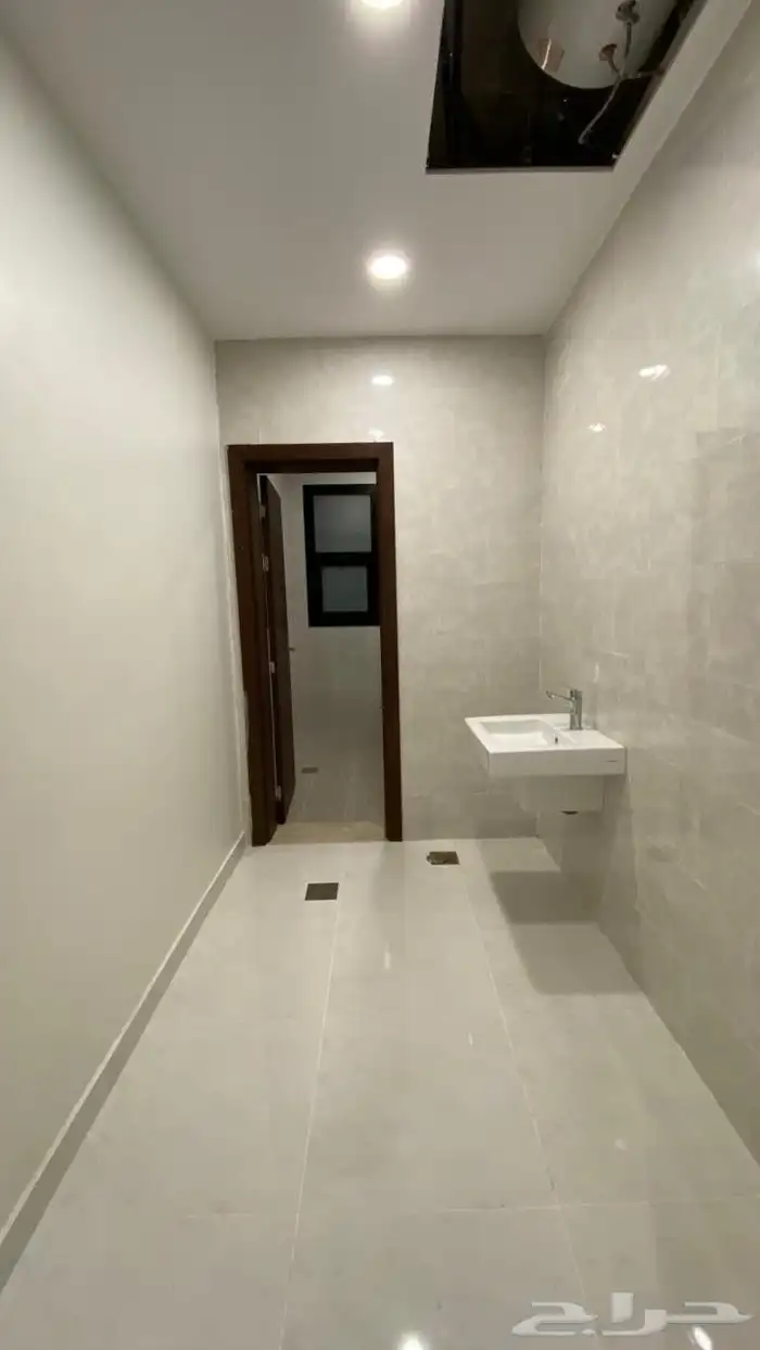 فيلا جديده للايجار شرق الرياض الجنادرية المشرقيه 350م 4