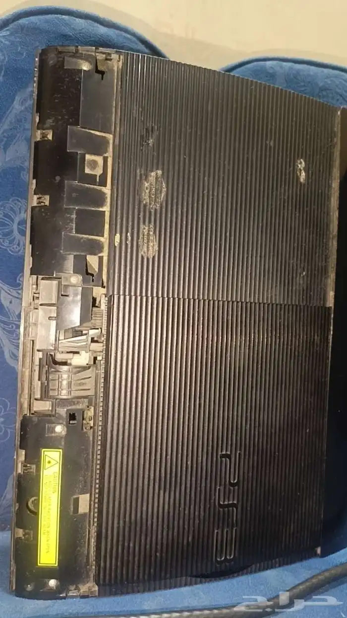 سوني 3شغال بس الزر حق التشغيل مافي بي اي شي 0