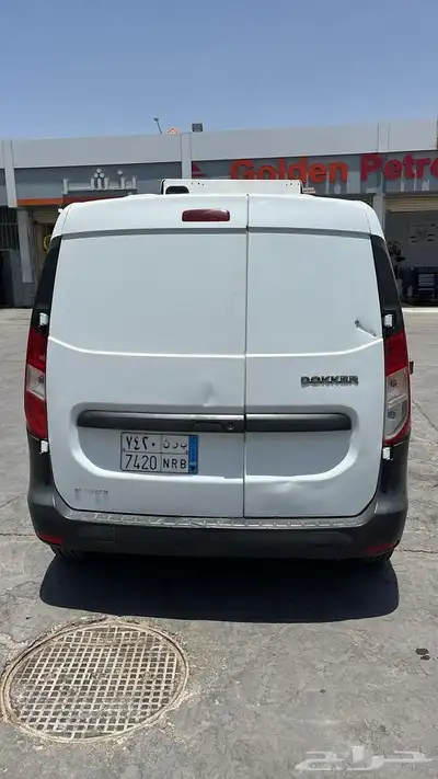 للبيع عدد من سيارات الرينو دوكر جاف ومبراد index