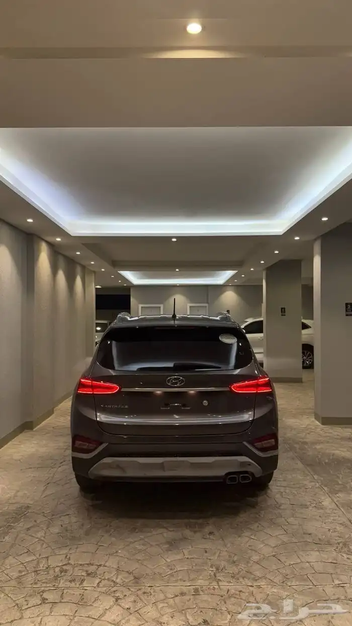 هونداي - سنتافي 2020 بحالة الوكالة ( ديزل ) - نص فل 3