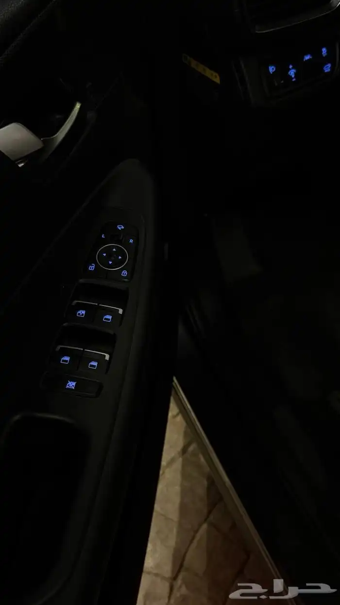 هونداي - سنتافي 2020 بحالة الوكالة ( ديزل ) - نص فل 8