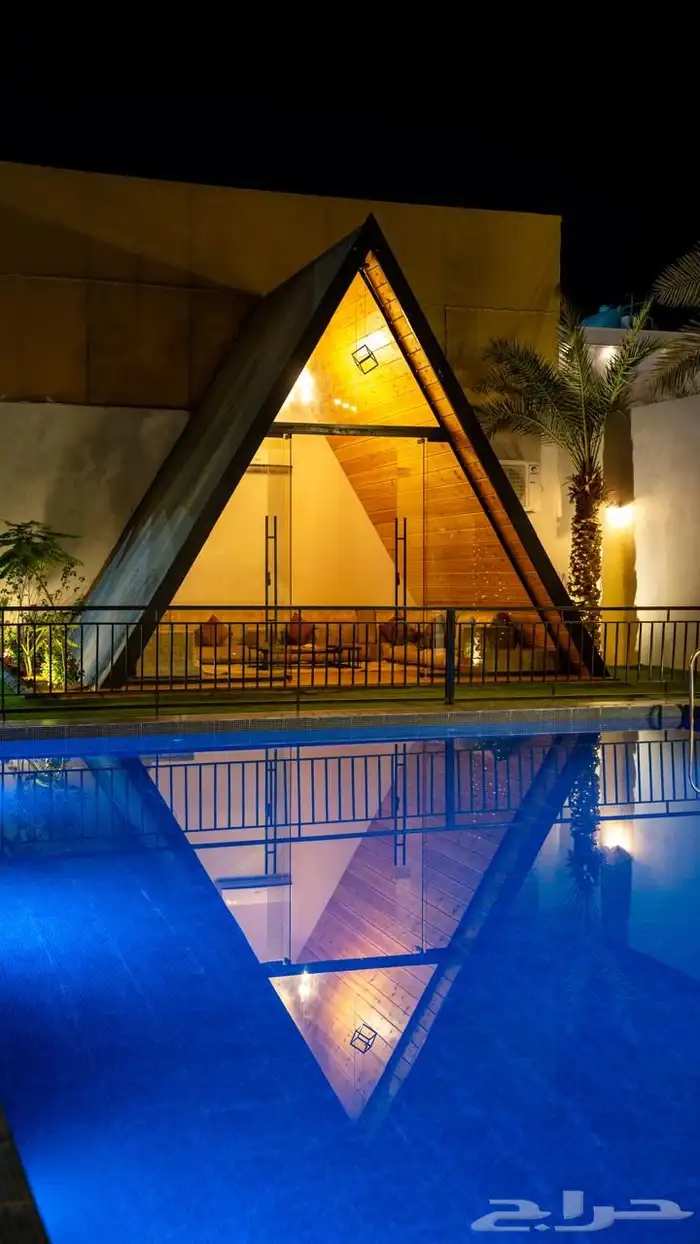 قسمين مع ملعب كوره للإيجار السنوي 10