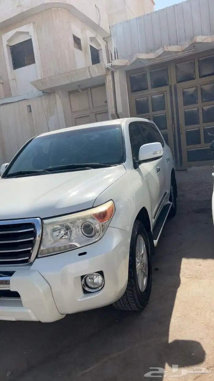 لاندكروزر 2013 13