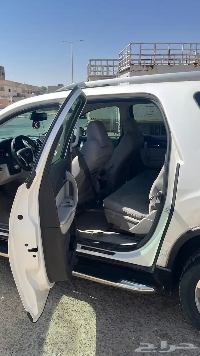 جمس اكاديا 2012 الموقع عفيف 8