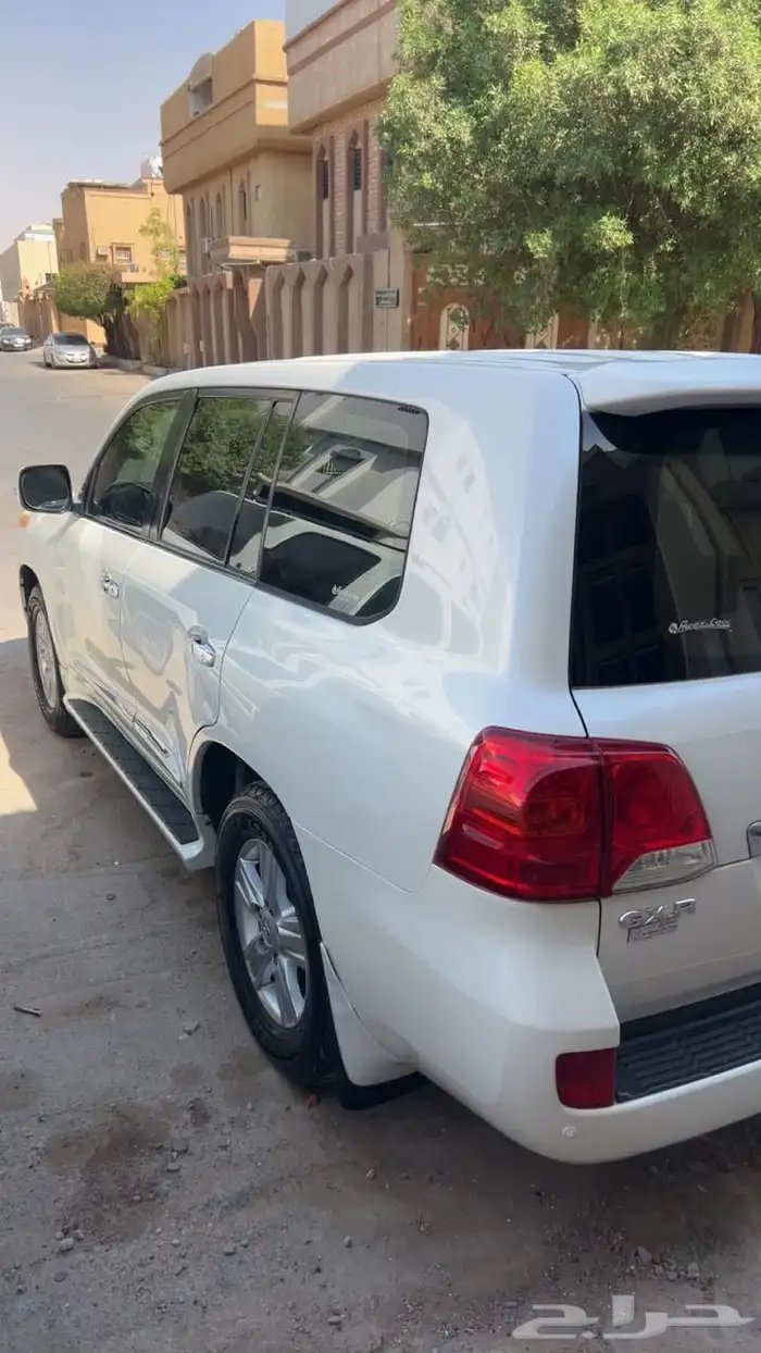 لاندكروزر 2013 16