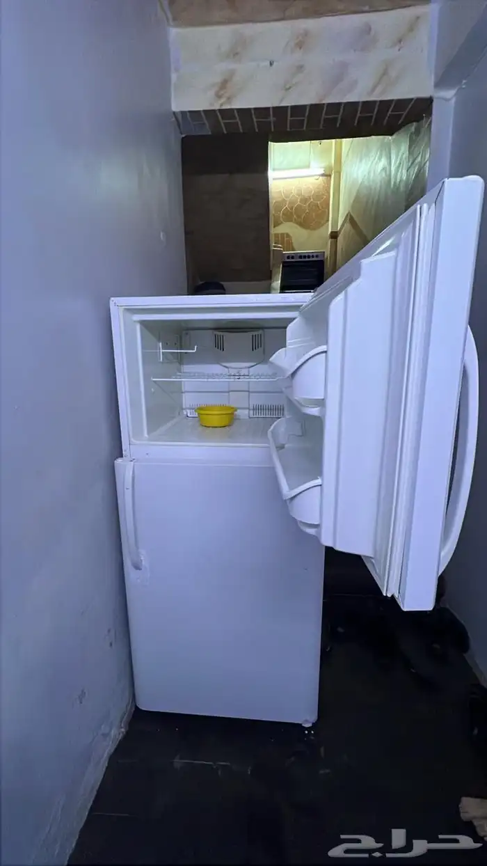 ثلاجه لبيع 5
