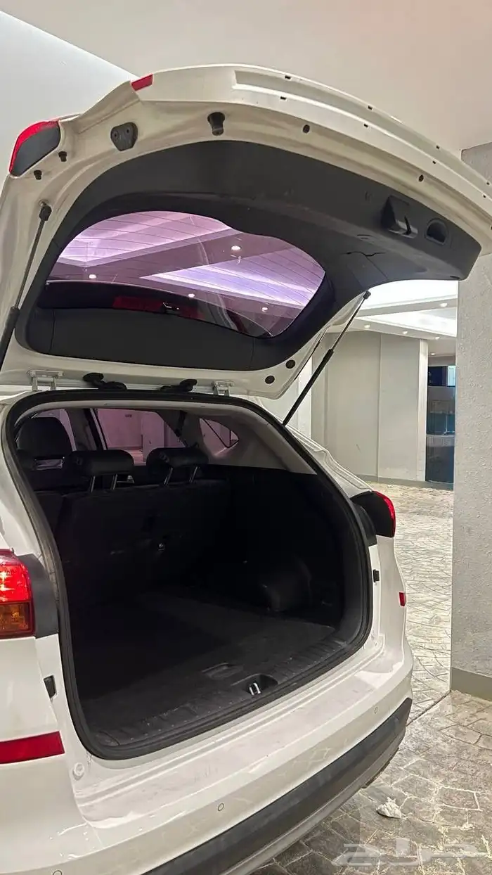 توسان 2020 بحالة الوكالة ( ديزل ) 14