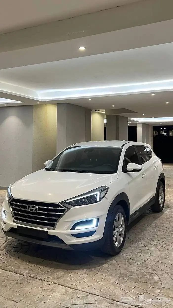 توسان 2020 بحالة الوكالة ( ديزل ) 1