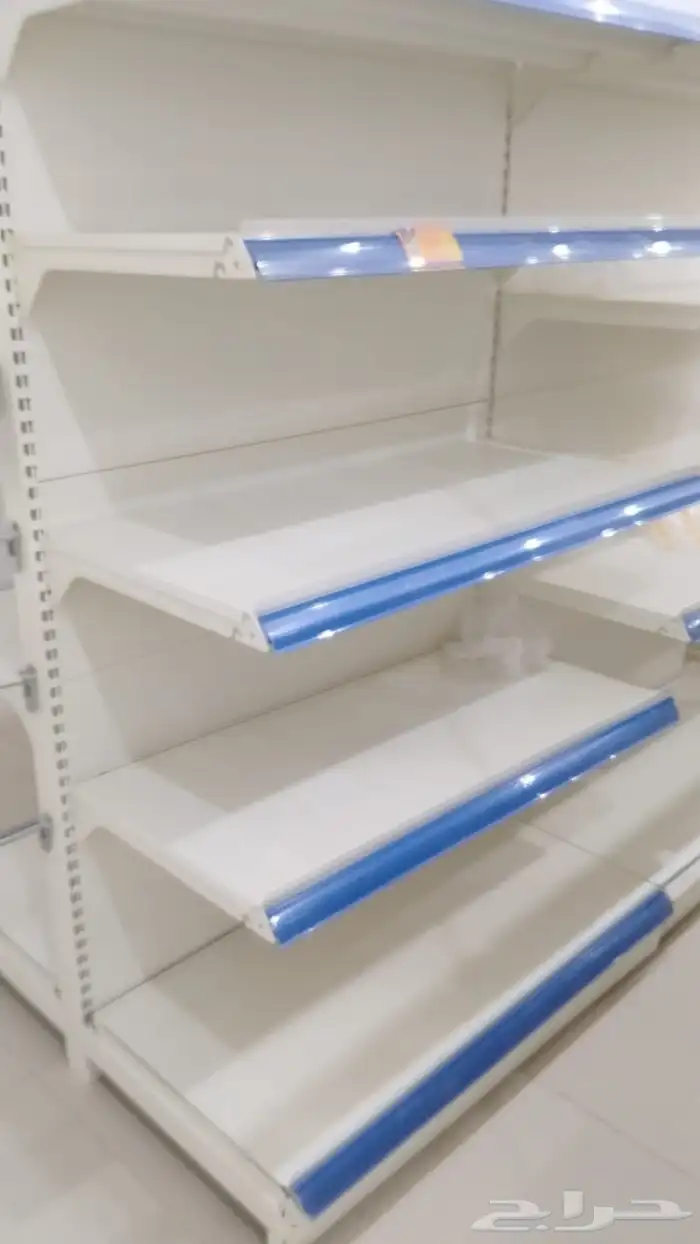 رفوف بقاله جداري 16متر وسط 12متر العرض 45سم 0
