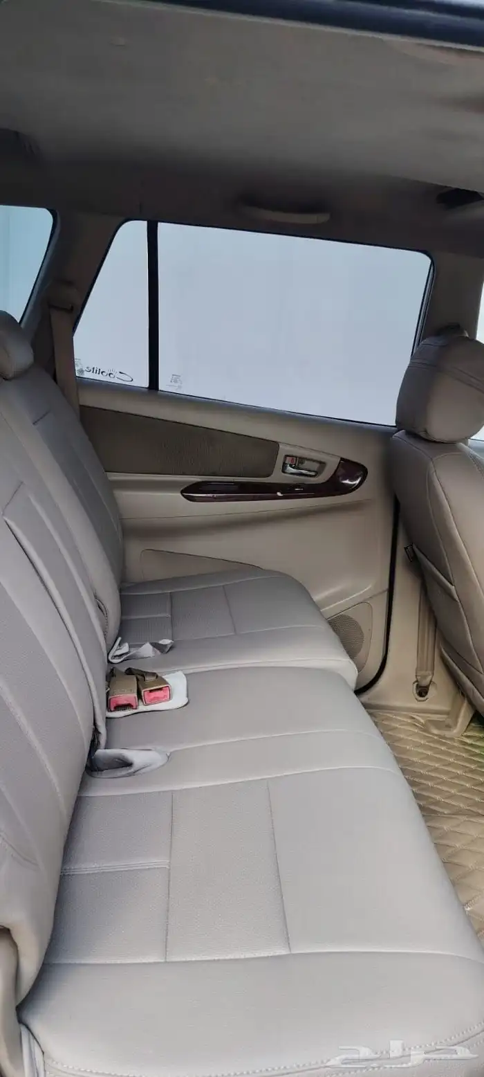 انوفا 2006 نظيفه جدا ممشى قليل 6