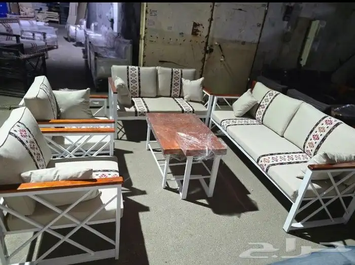 جلسات خارجيه خشب حديد بجوده عاليه تصميم عصري 2