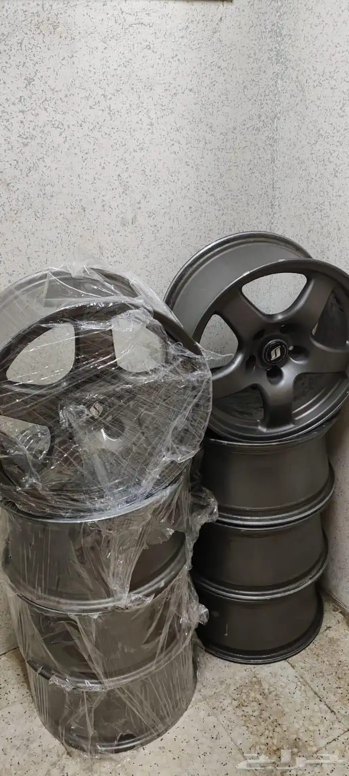 للبيع جنوط جي تي ار 32 1