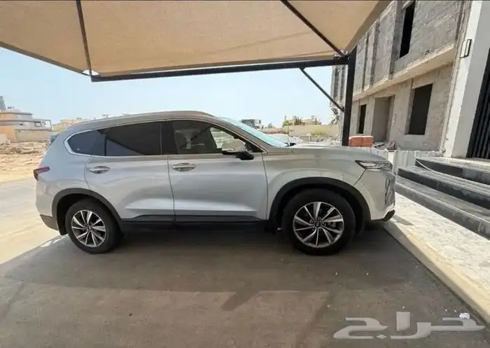 البيع هيونداي سنتافي 2019 بنزين مستخدم اول من الوكالة 0