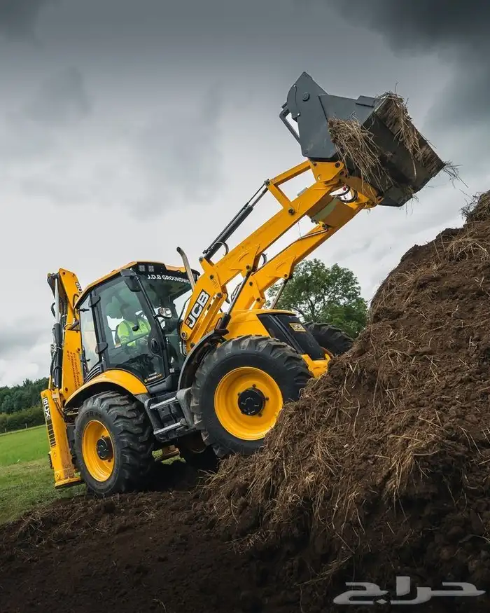 JCB for rent scissorslfit manlfit جي سي بي جيسبي رافعة ونش 6