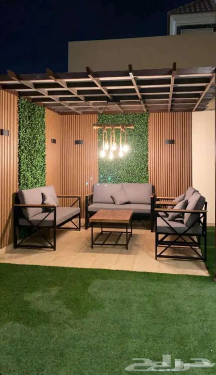 خبراء فن المراجيح والجلسات الحديدية والالعاب البلاستكية 24