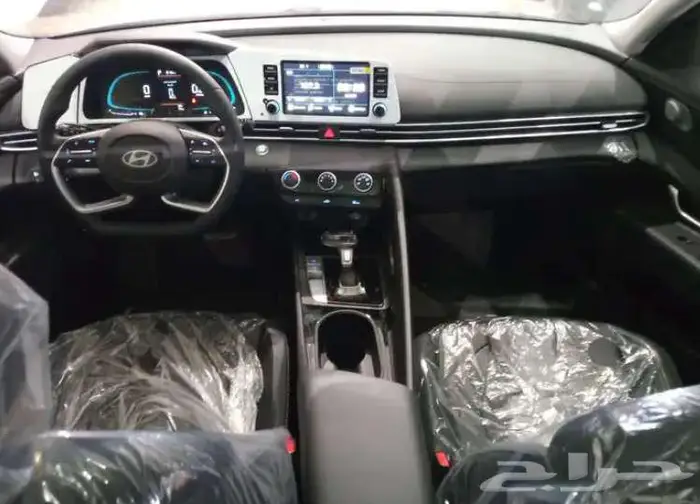 هيونداي الينترا 2026 11