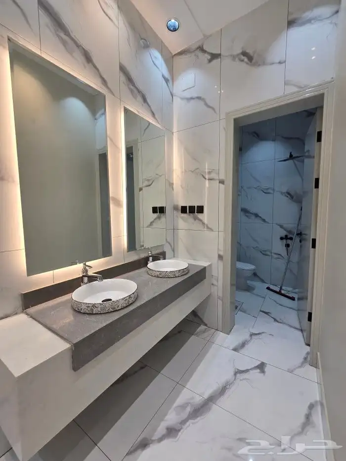 للبيع روف ارضي مع ملحق7غرفVIPحوش مدخل سياره ط الثمانين720ألف 9