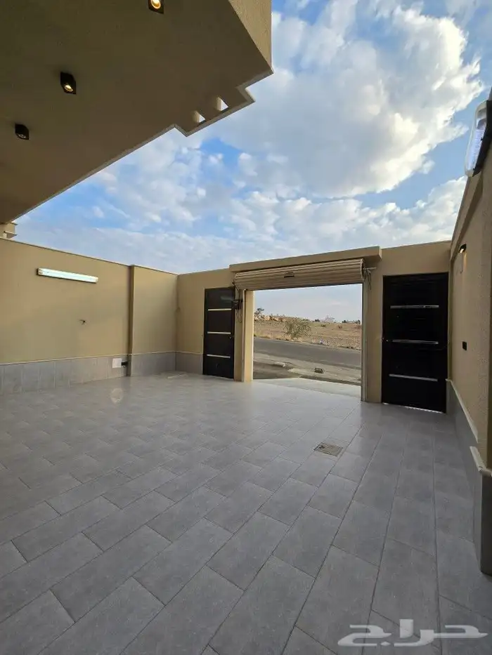للبيع روف ارضي مع ملحق7غرفVIPحوش مدخل سياره ط الثمانين720ألف 5