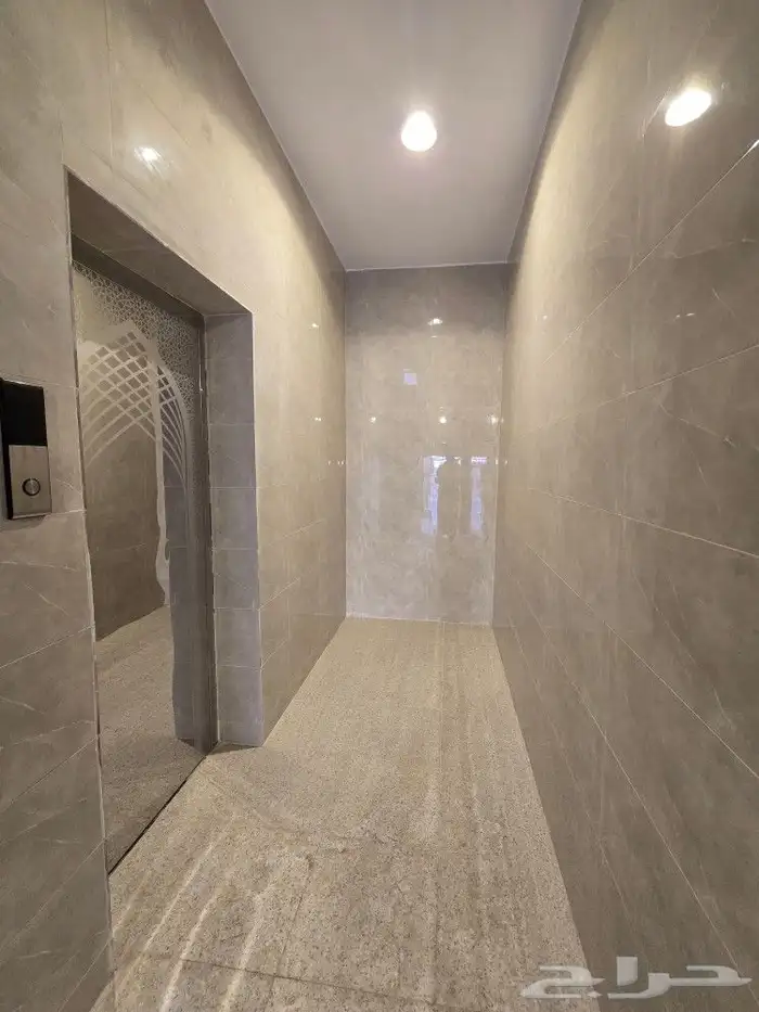 للبيع روف علوى مع ملحق مصعدراكب ومطابخ جاهزه650 ألف احدرفيدة 4