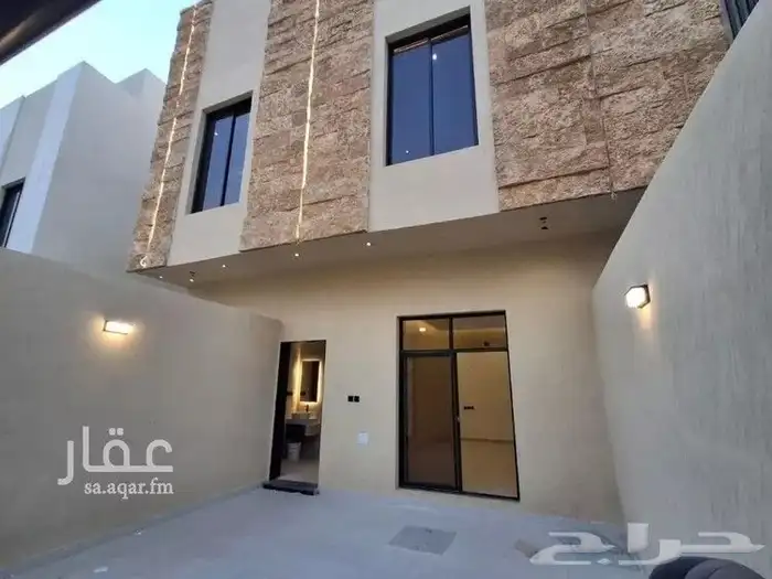 للبيع تاون هاوس نظام 3 ادوار 780 الف 1