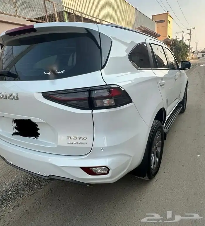 ايسوزو MUX 2024 2