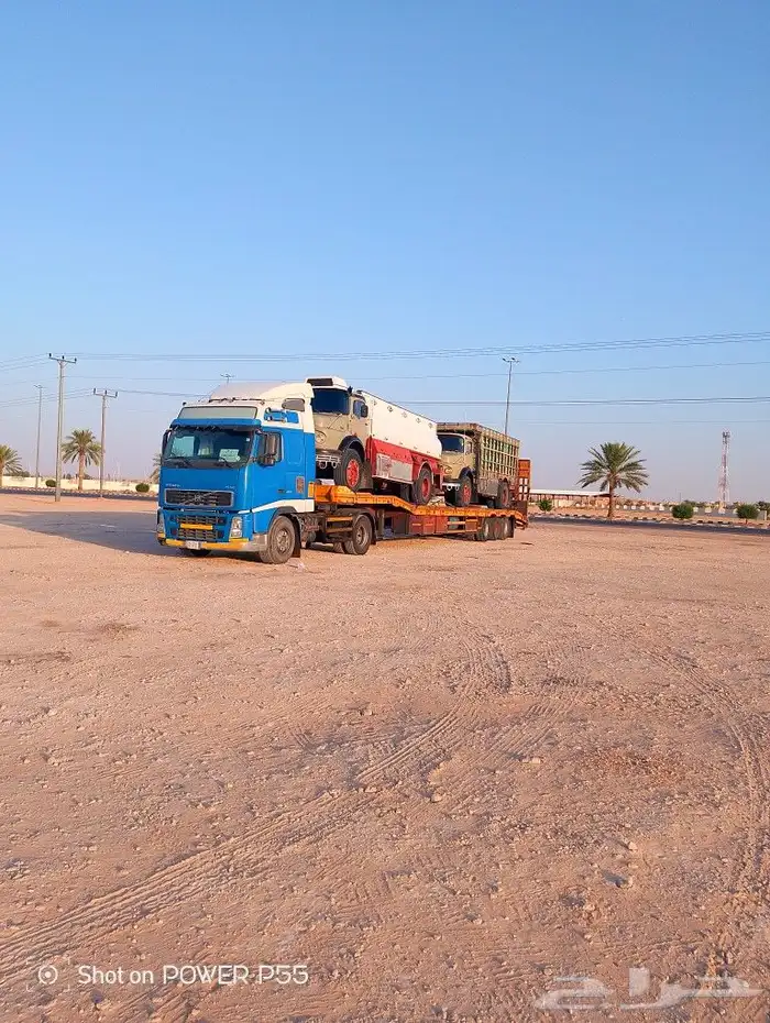 لوبد متواجد في العويقيله لنقل المعدات 0