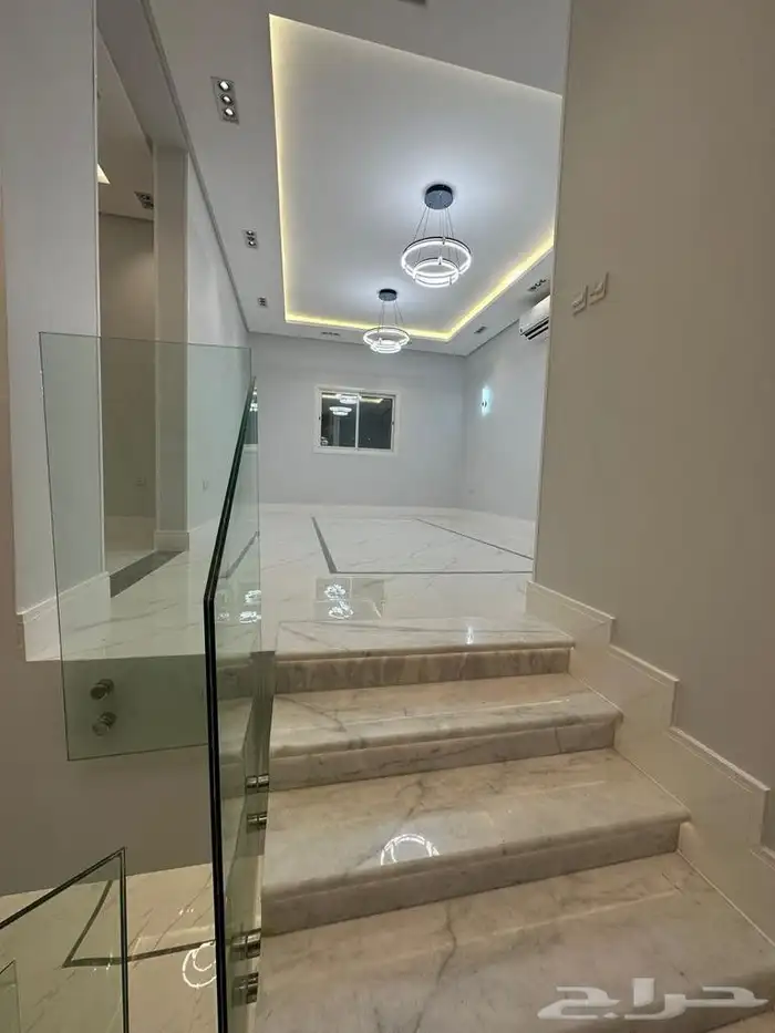 للبيع شقه تمليك بحي النزهه 259م دورين 9