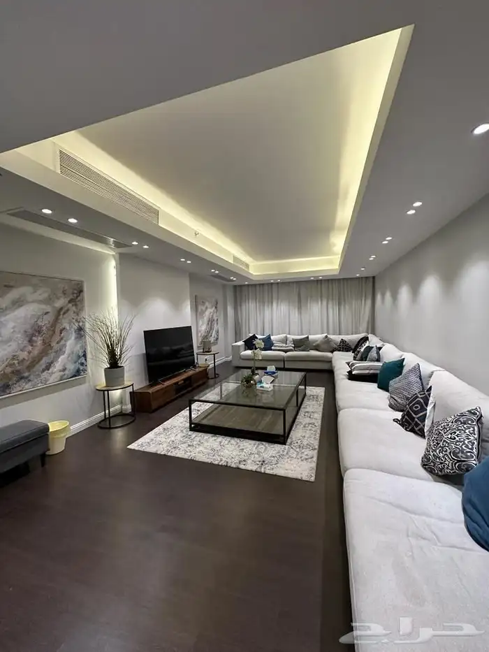 شقة فاخرة مطلة على البحر في مدينة الملك عبدالله الاقتصادية 0