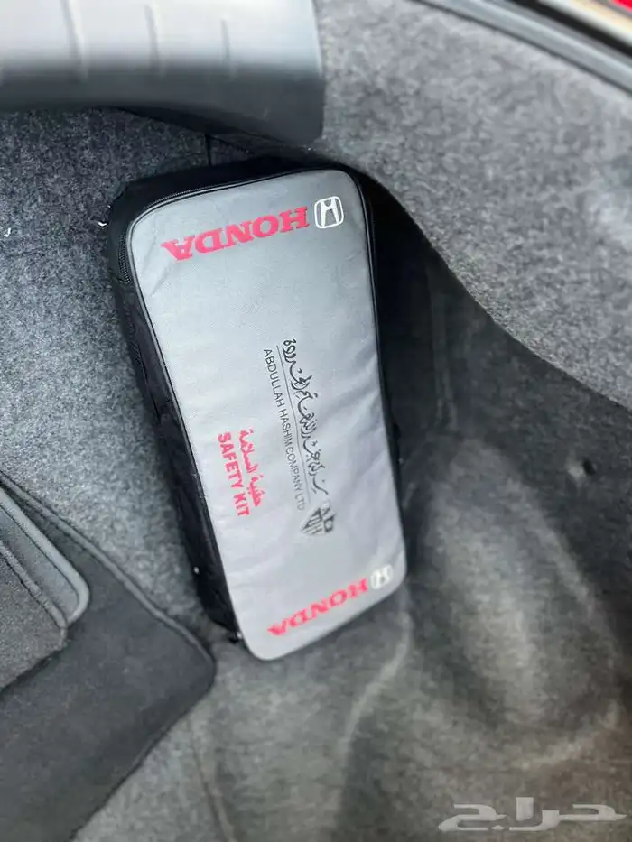 للبيع هوندا اكورد كوبيه ممشى قليل 24