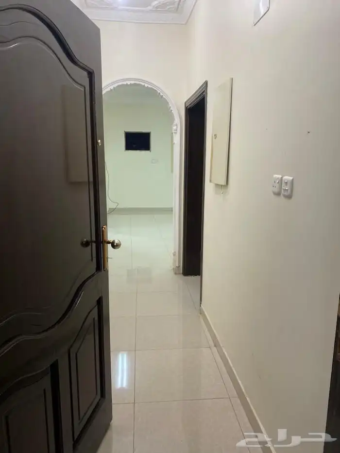 شقة للايجار حي شوران 15