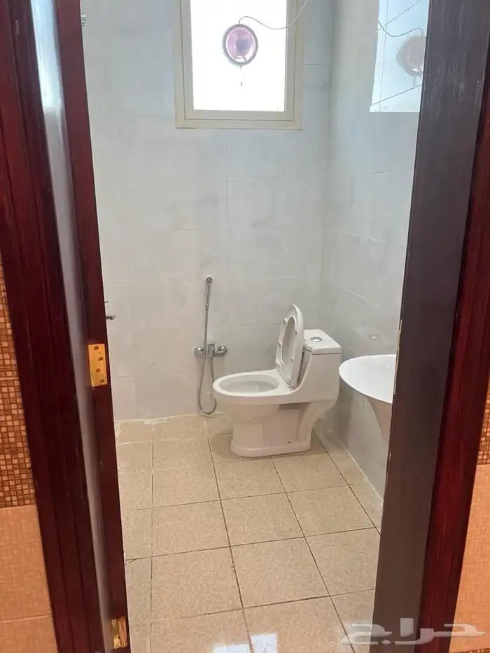 شقق للإيجار الشهري ( شارع بيروت - الزهرة - النقرة ) 10