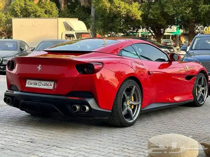 فيراري بورتوفينو 2018 3