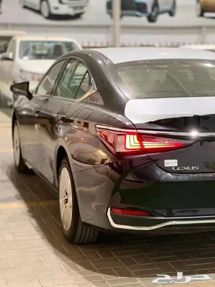 لكزس ES 250 AA 2025 1