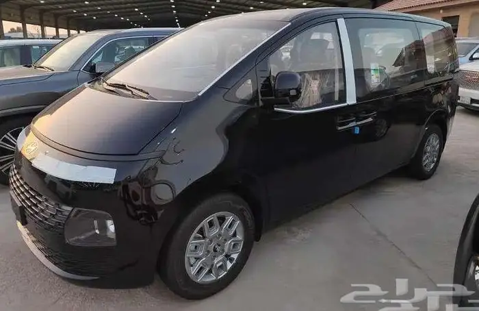 هونداي ستاريا 3.5 GL بنزين 9 ركاب 2026 14