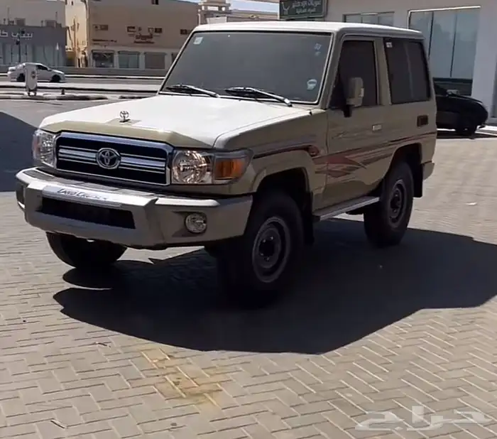 مطلوب ربع بيج ابيض 0