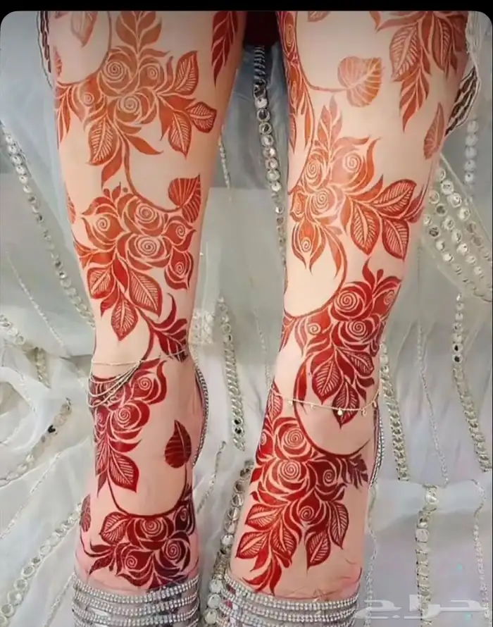 نقش حناء على حسب طلب الزباين والسعر مناسب جدا للجميع 10