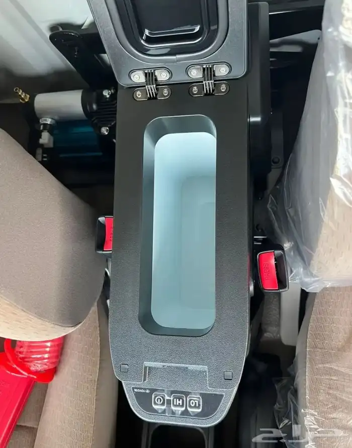 تويوتا شاص 2025 بنزين فل سلق بريمي 9