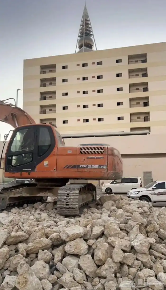 حفر وترحيل وهدم 7