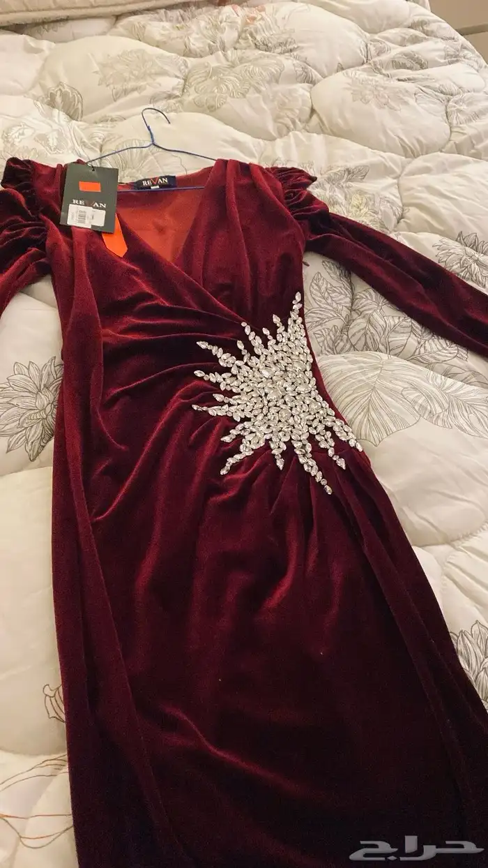 فستان جديد نظيف لبسته مره وحده فقط 1