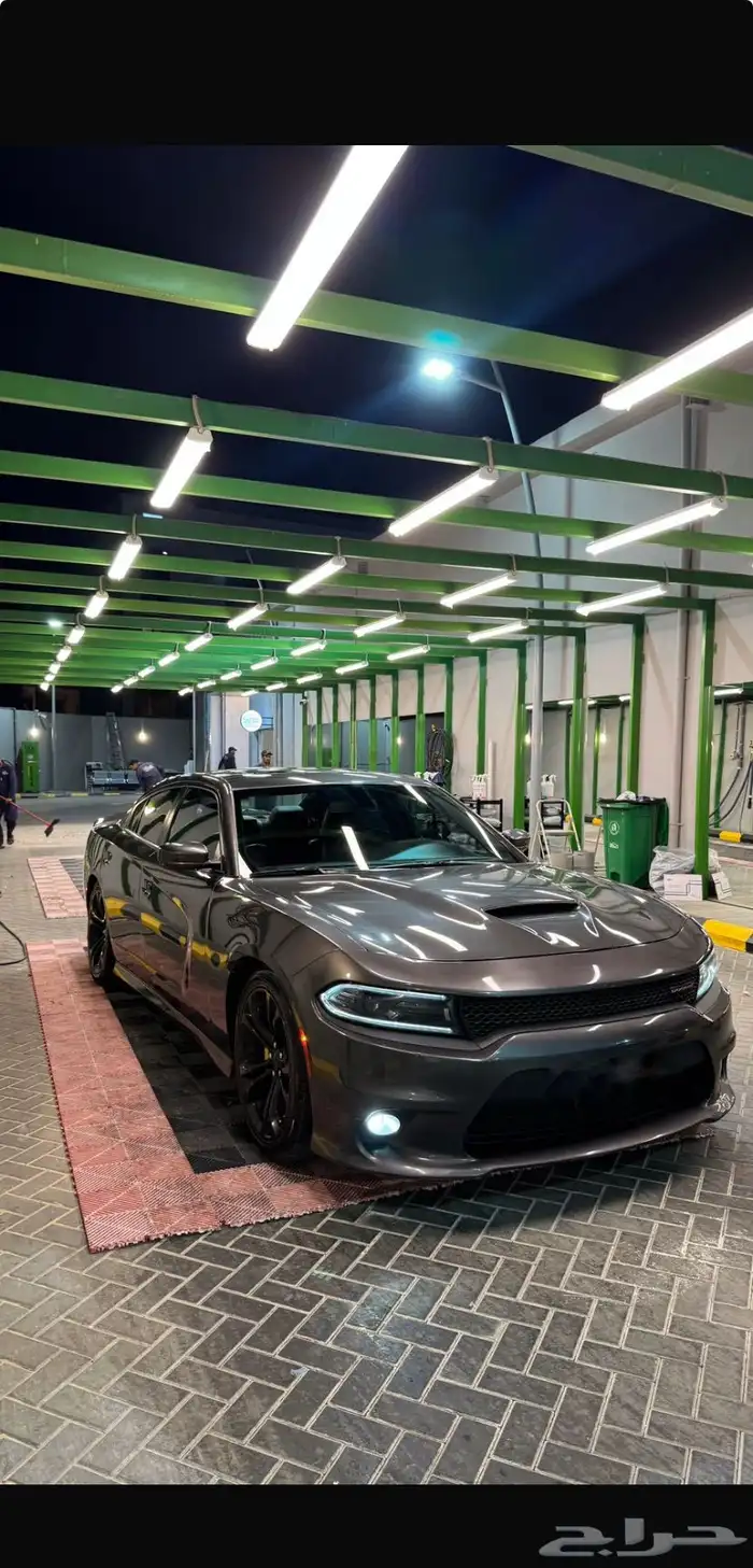 دودج تشارجر 2022 بريميوم 37